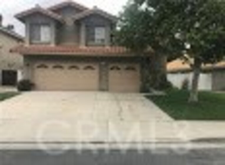 40169 Tanager Circle Photo