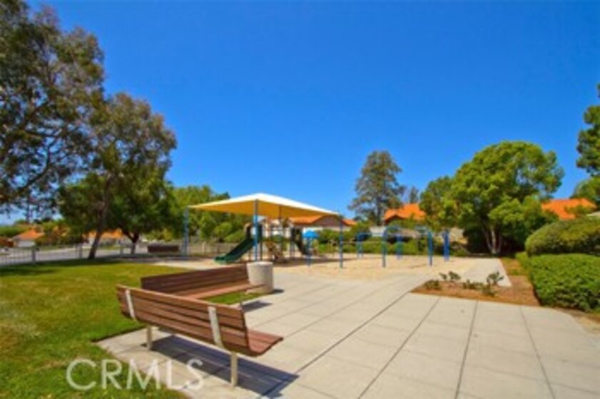 27549 Rosebay Court Photo