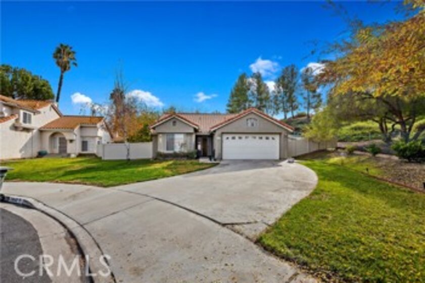 39648 June Court Photo